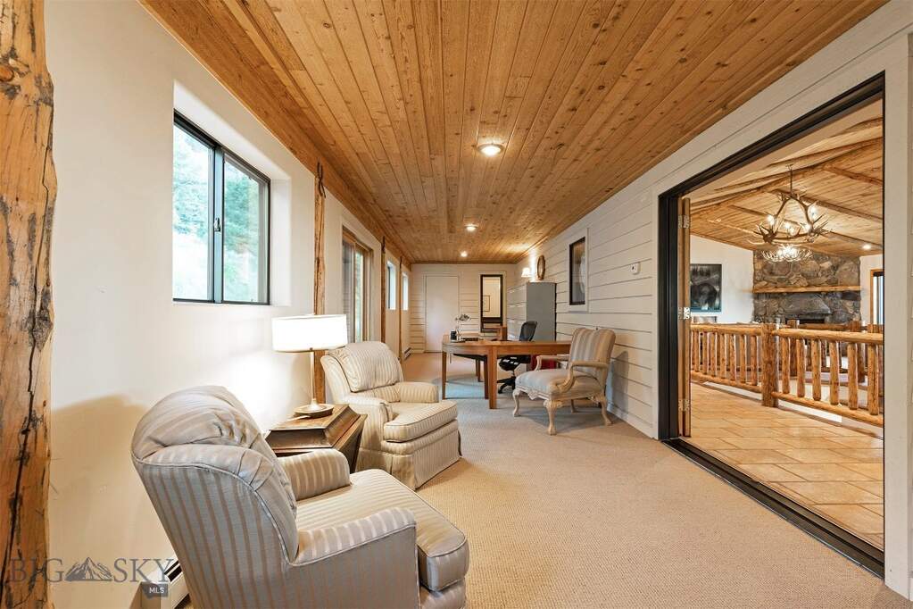 4 Bedroom Single Family Home/House's Image 24