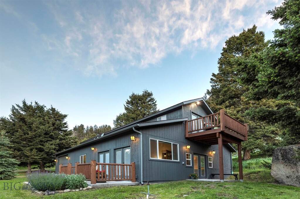 4 Bedroom Single Family Home/House's Image 36