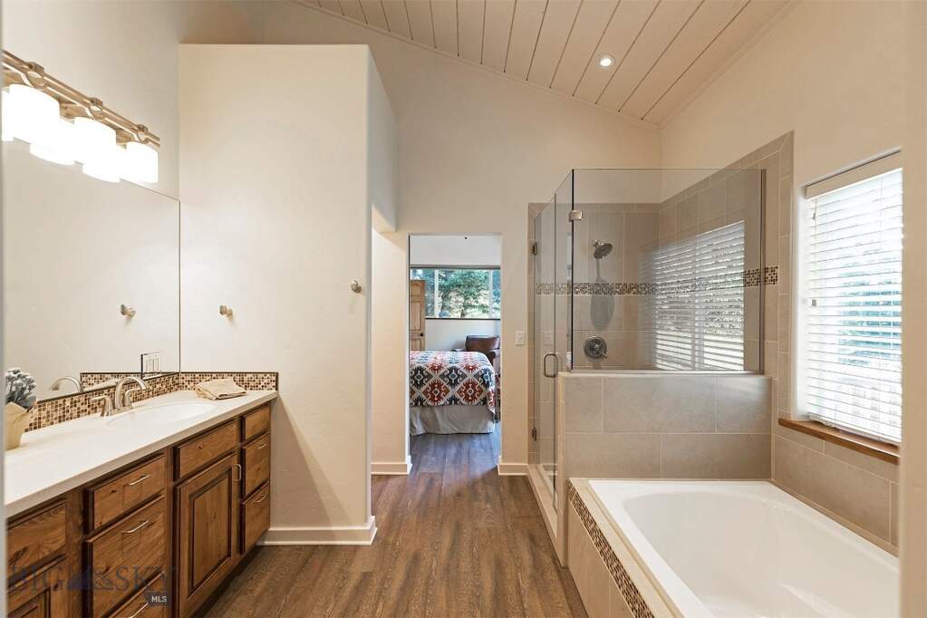 4 Bedroom Single Family Home/House's Image 41