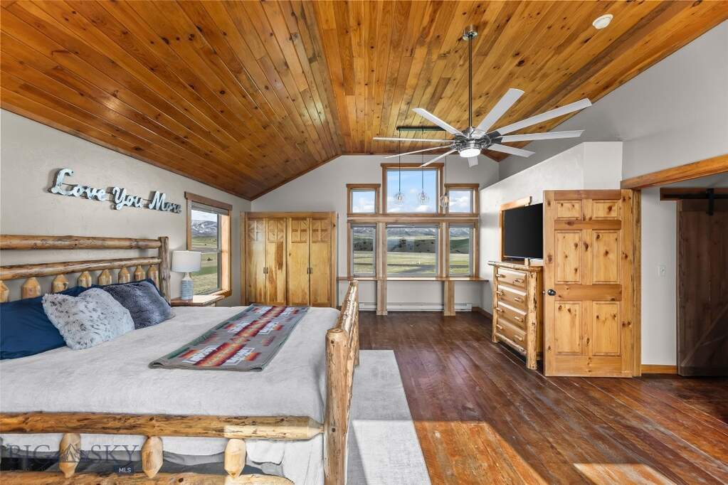 4 Bedroom Single Family Home/House's Image 30