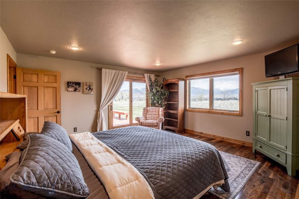 3 Bedroom Single Family Home/House's Image 15