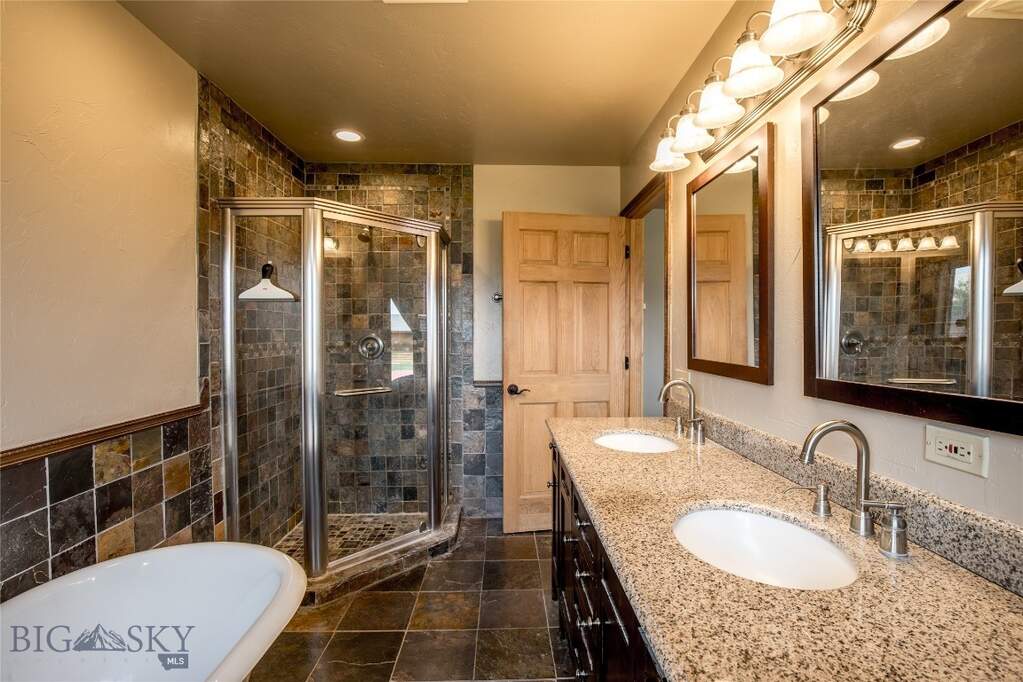 3 Bedroom Single Family Home/House's Image 17
