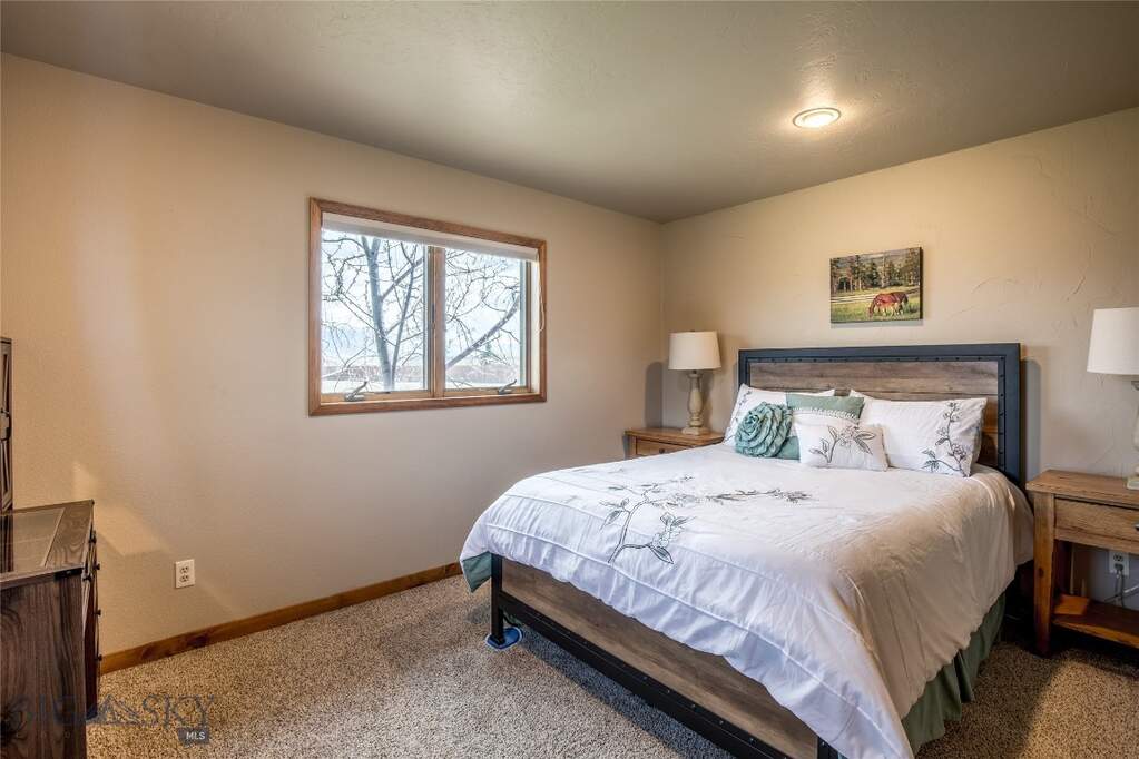 3 Bedroom Single Family Home/House's Image 20