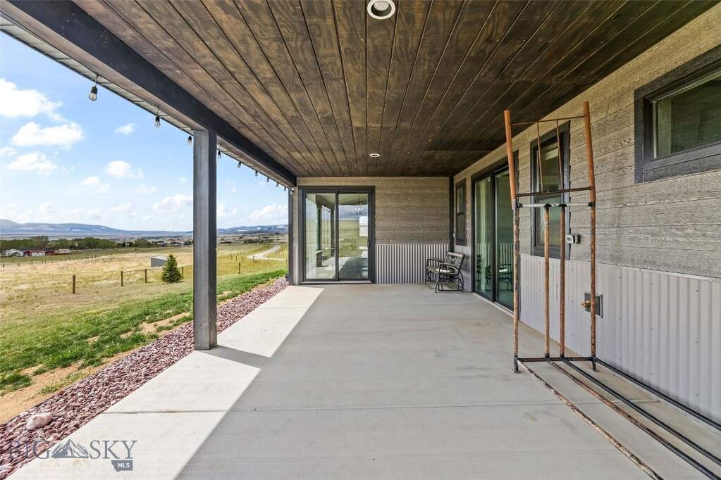 4 Bedroom Single Family Home/House's Image 63