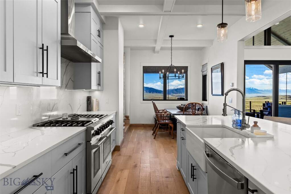 3 Bedroom Single Family Home/House's Image 13