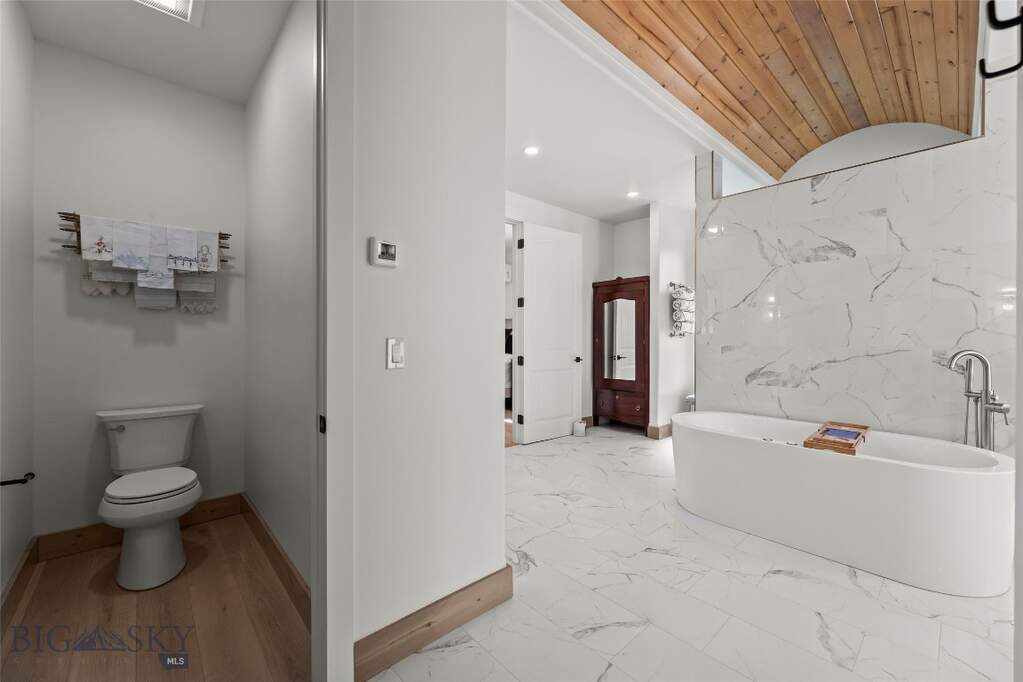 3 Bedroom Single Family Home/House's Image 31