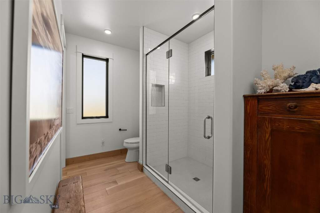 3 Bedroom Single Family Home/House's Image 46
