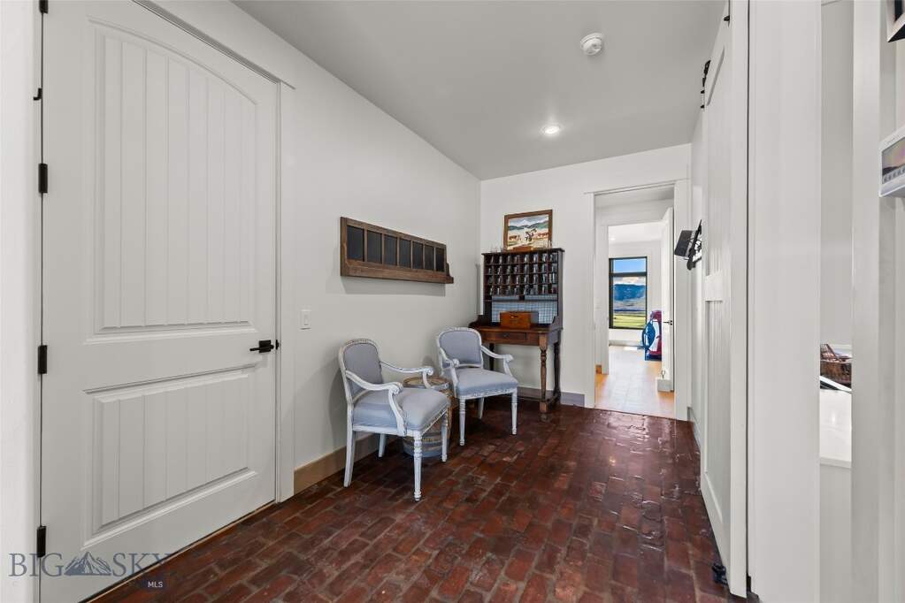 3 Bedroom Single Family Home/House's Image 51