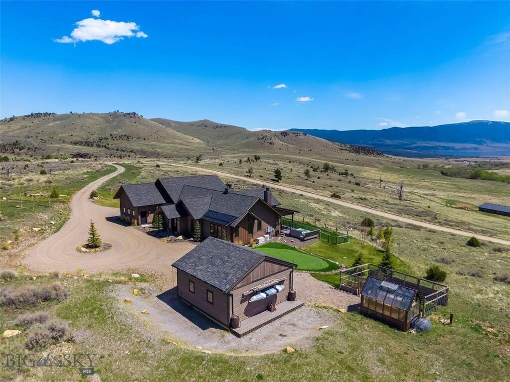 3 Bedroom Single Family Home/House's Image 66