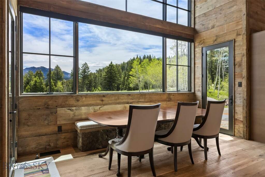 4 Bedroom Single Family Home/House's Image 19