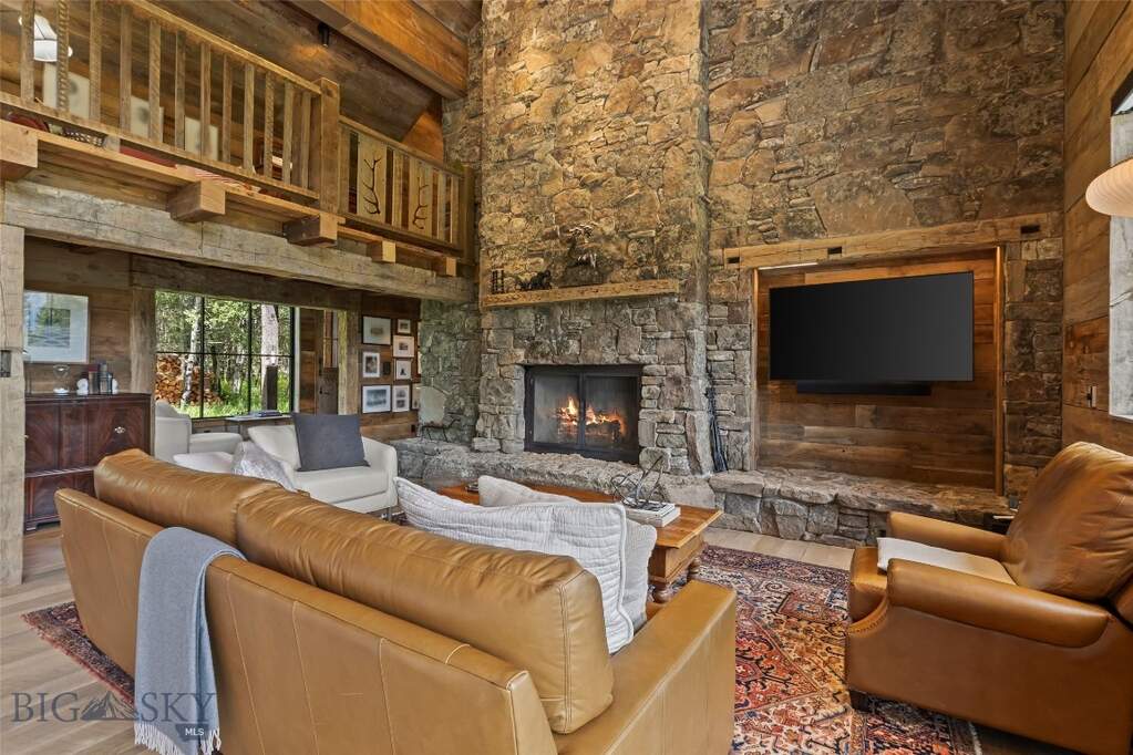 4 Bedroom Single Family Home/House's Image 23