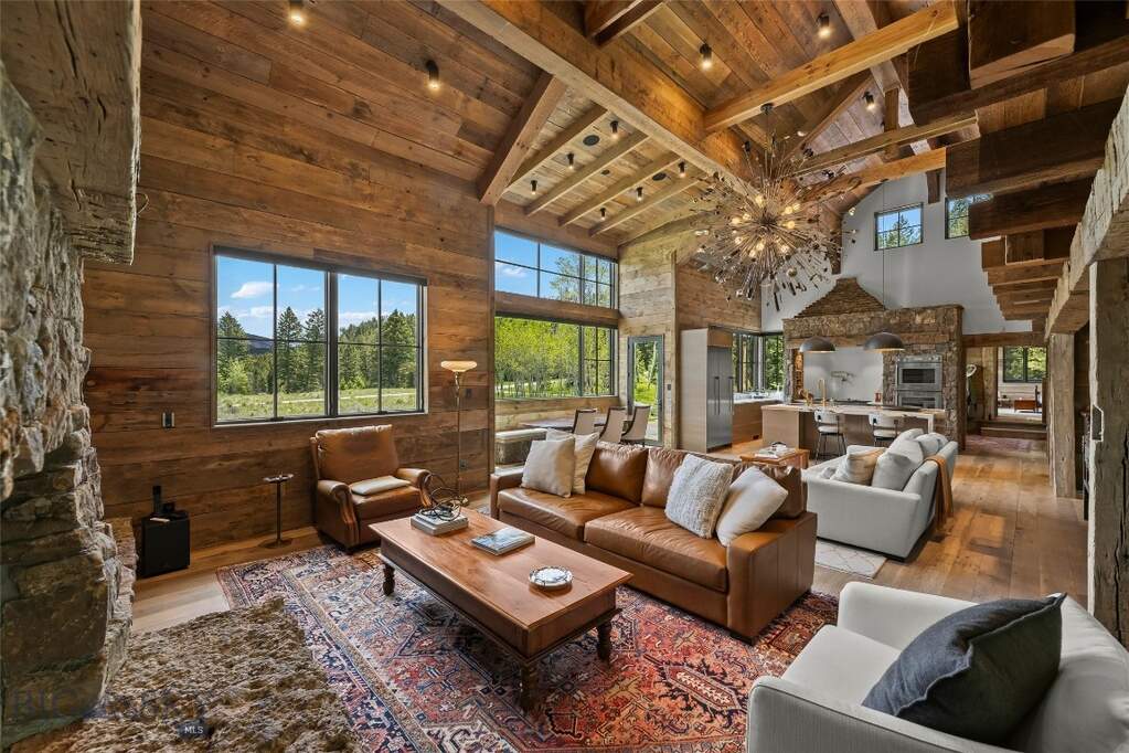4 Bedroom Single Family Home/House's Image 27