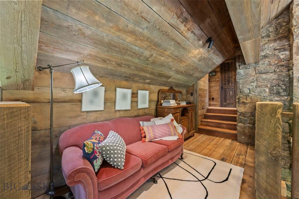 4 Bedroom Single Family Home/House's Image 63