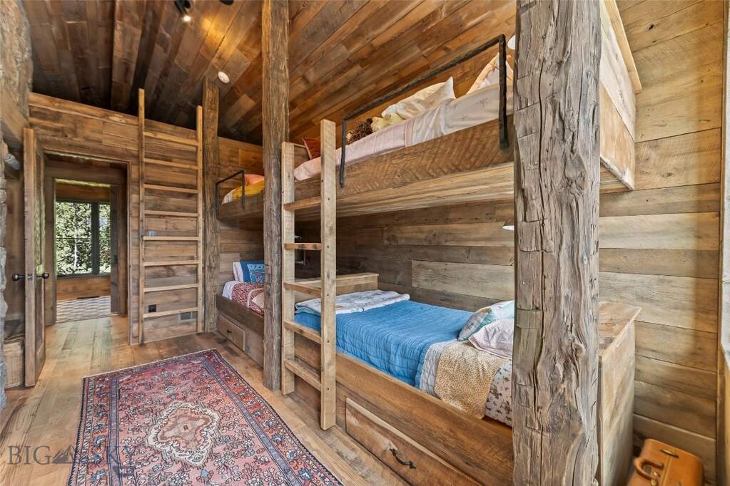4 Bedroom Single Family Home/House's Image 66