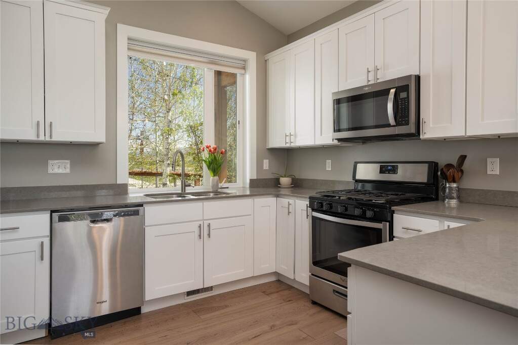 2 Bedroom Single Family Home/House's Image 20