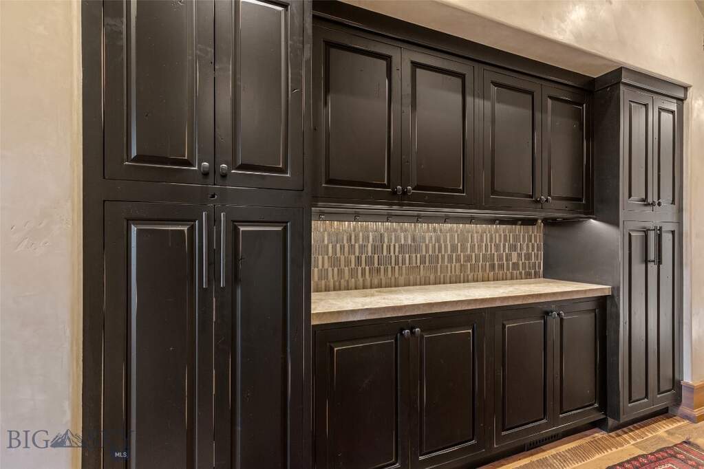 2 Bedroom Single Family Home/House's Image 15