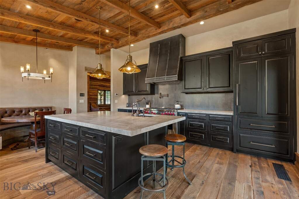 2 Bedroom Single Family Home/House's Image 16