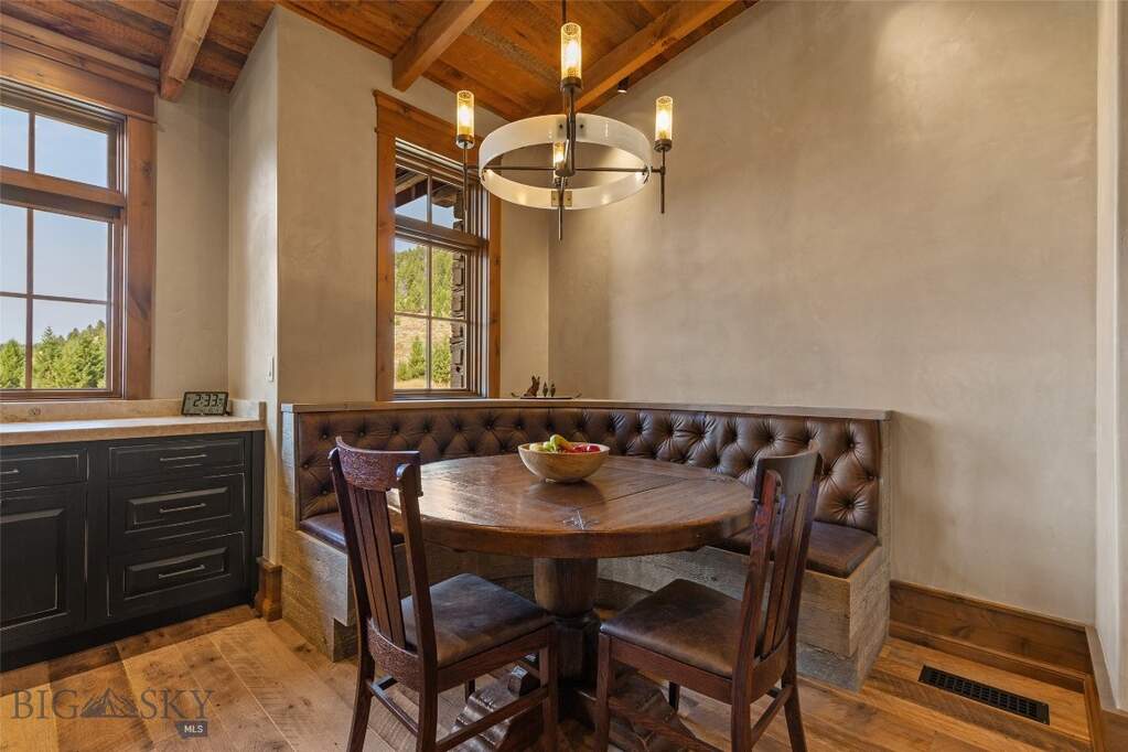 2 Bedroom Single Family Home/House's Image 17