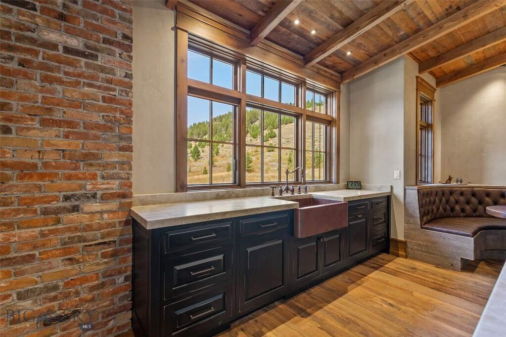 2 Bedroom Single Family Home/House's Image 18