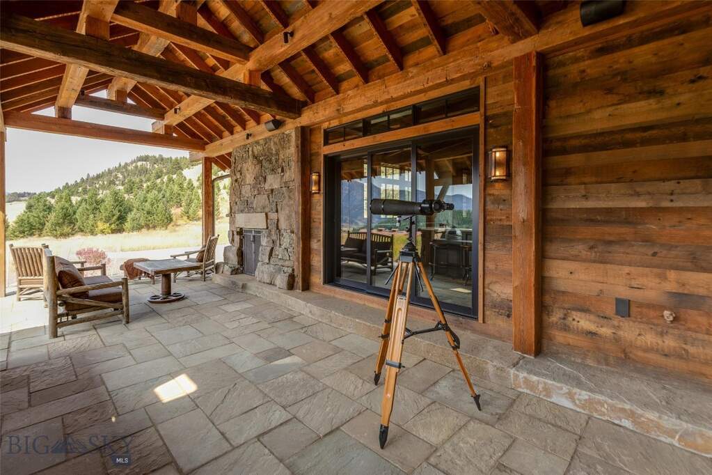 2 Bedroom Single Family Home/House's Image 25