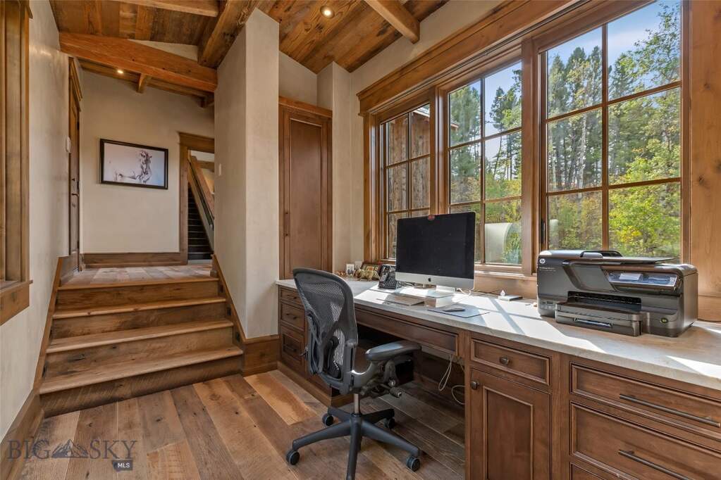 2 Bedroom Single Family Home/House's Image 41