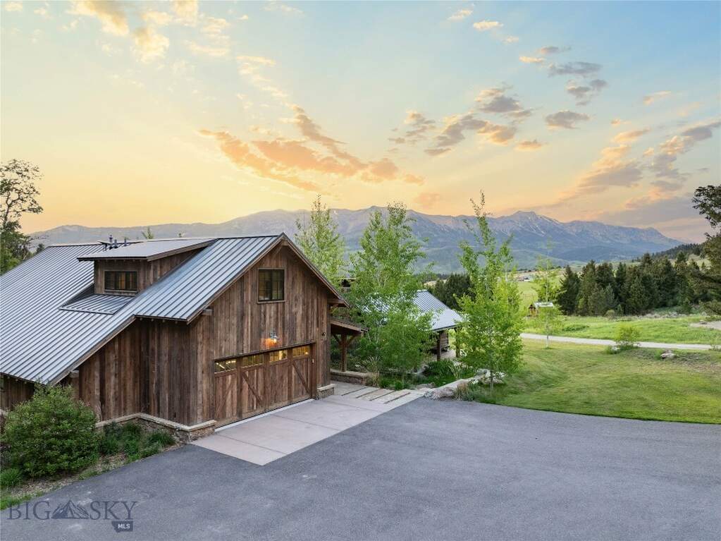 2 Bedroom Single Family Home/House's Image 48