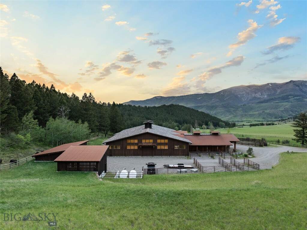 2 Bedroom Single Family Home/House's Image 56