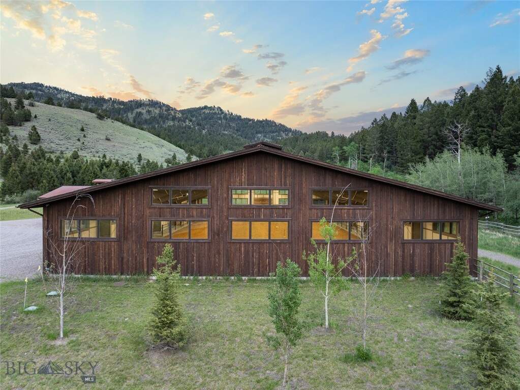 2 Bedroom Single Family Home/House's Image 59