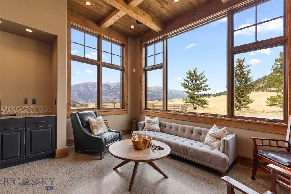 2 Bedroom Single Family Home/House's Image 67