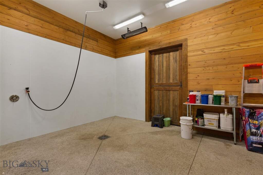2 Bedroom Single Family Home/House's Image 75