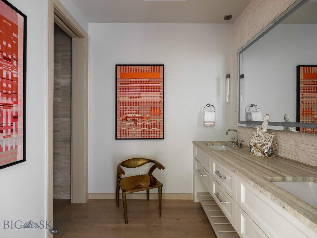3 Bedroom Single Family Home/House's Image 37