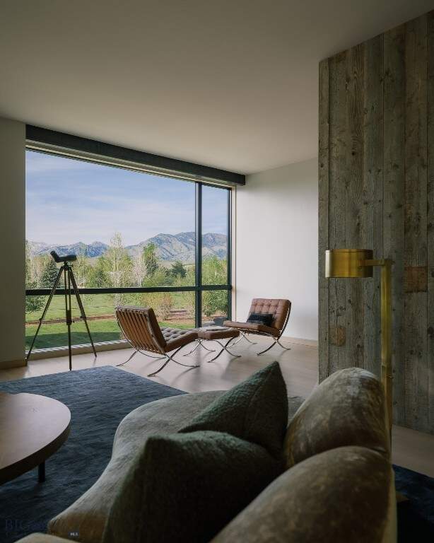 3 Bedroom Single Family Home/House's Image 42