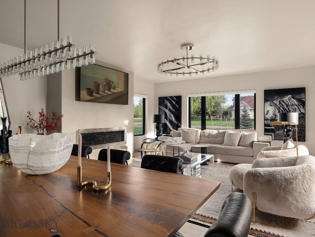 3 Bedroom Single Family Home/House's Image 44