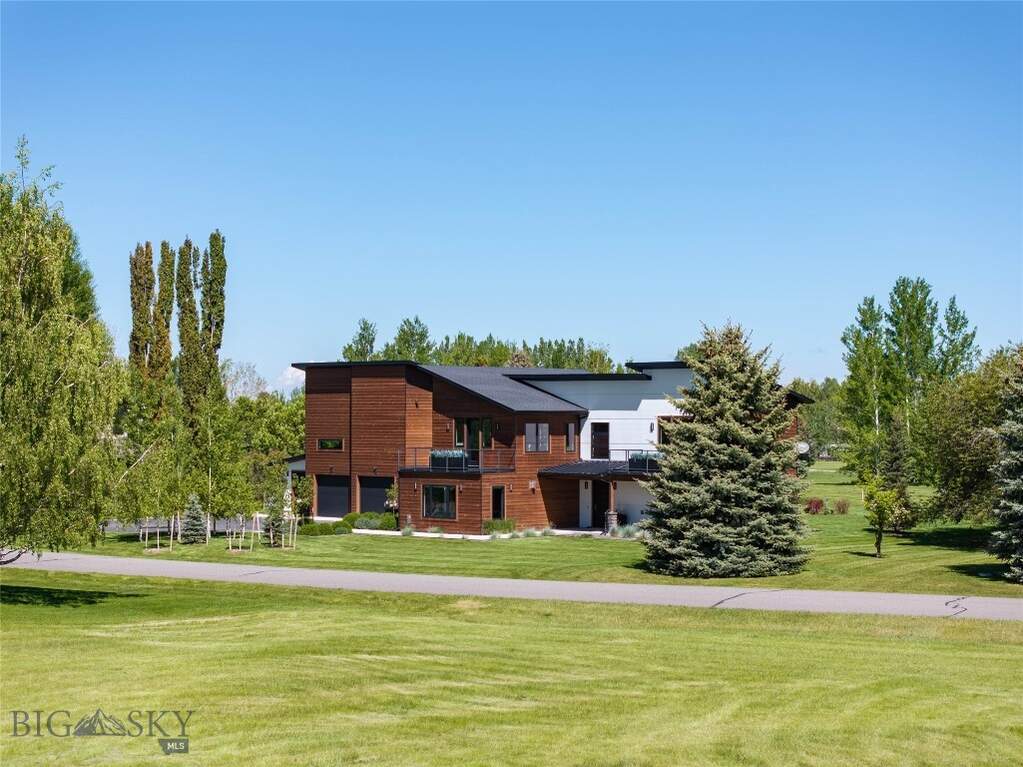 3 Bedroom Single Family Home/House's Image 47
