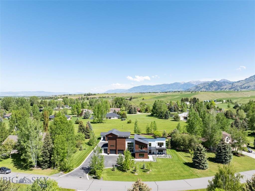 3 Bedroom Single Family Home/House's Image 49