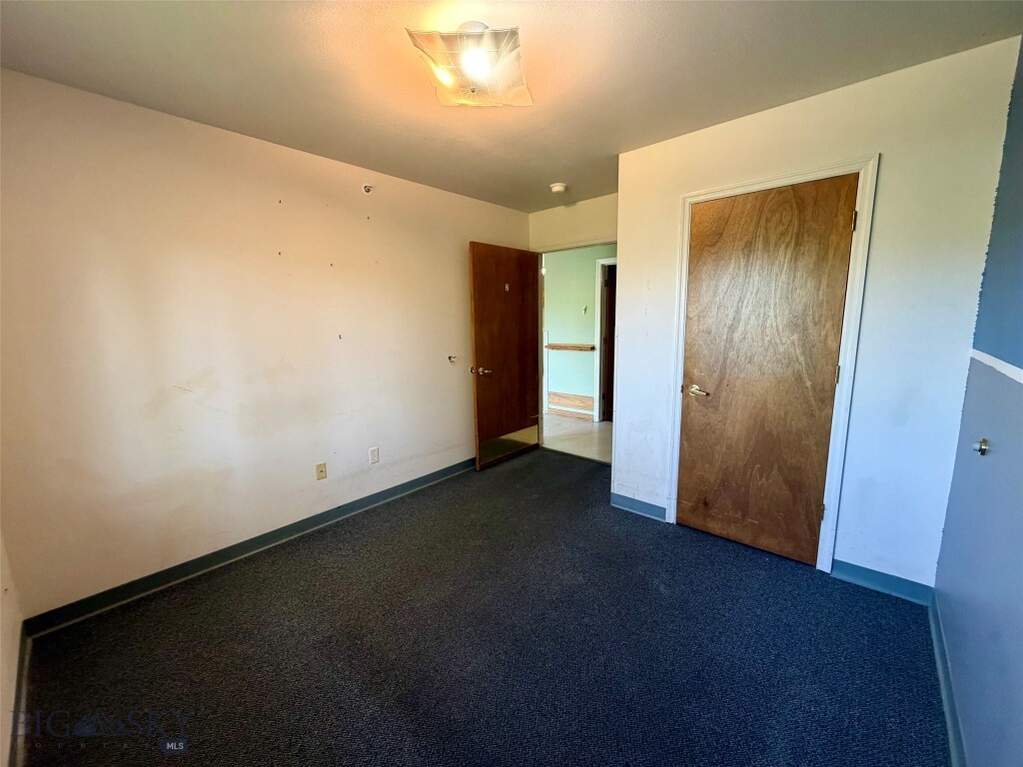 3 Bedroom Single Family Home/House's Image 11