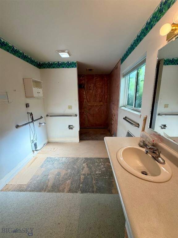 3 Bedroom Single Family Home/House's Image 13