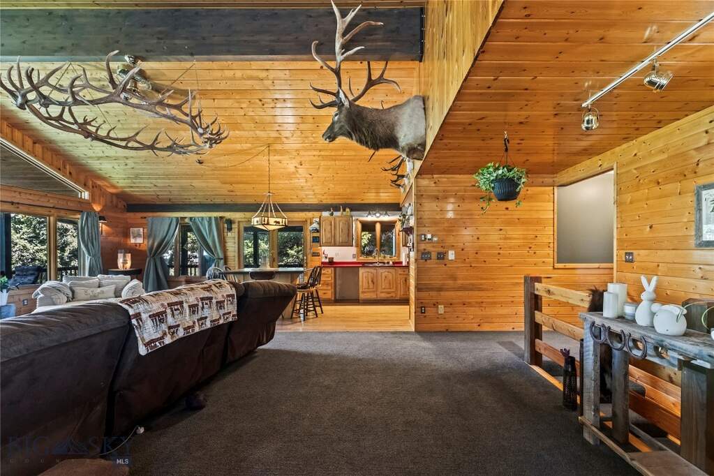 3 Bedroom Single Family Home/House's Image 9