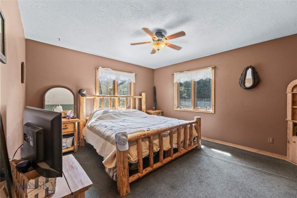 3 Bedroom Single Family Home/House's Image 13