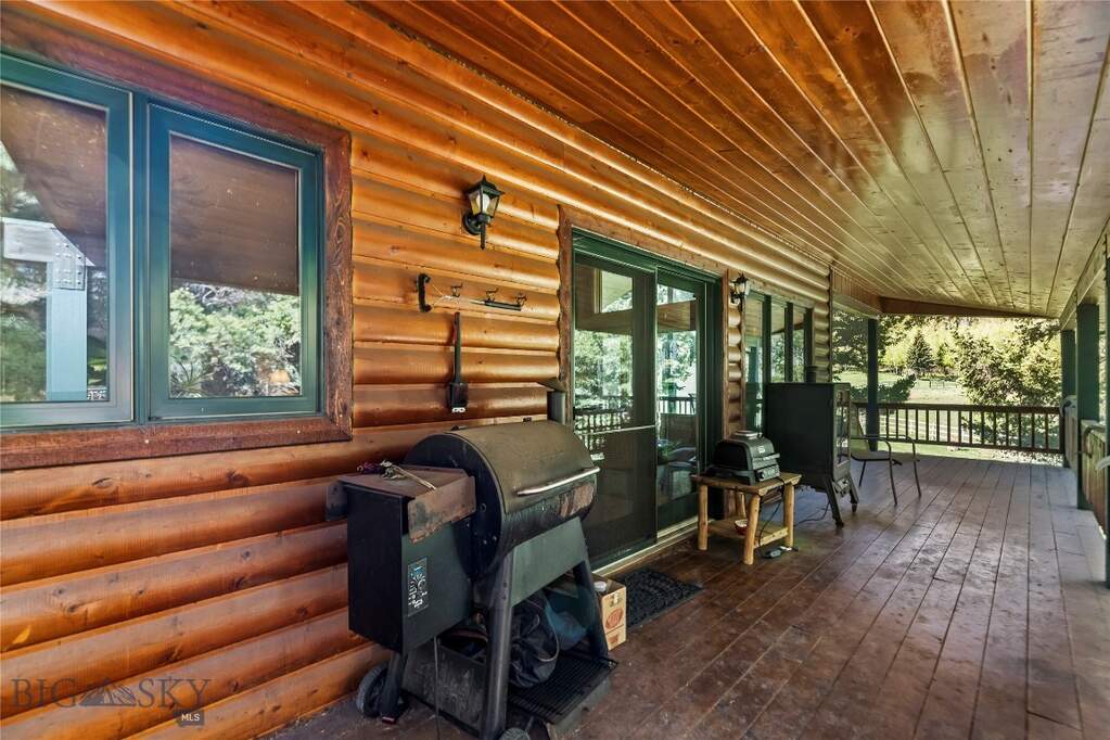 3 Bedroom Single Family Home/House's Image 24