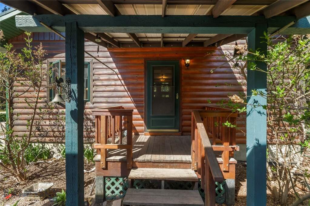 3 Bedroom Single Family Home/House's Image 25