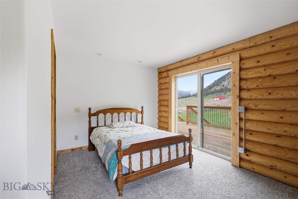 3 Bedroom Single Family Home/House's Image 7