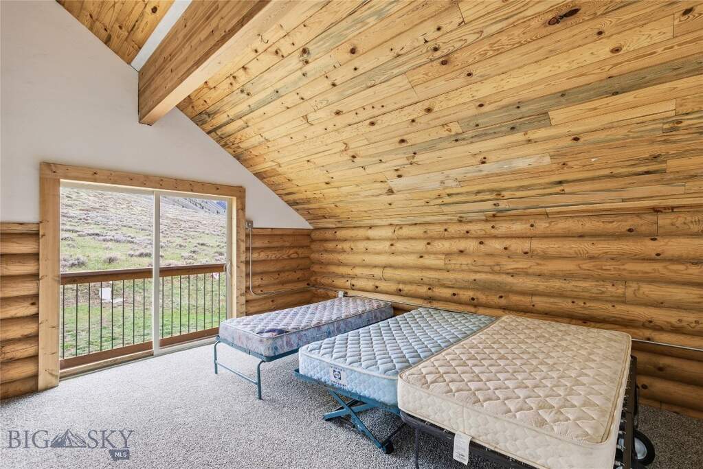 3 Bedroom Single Family Home/House's Image 11