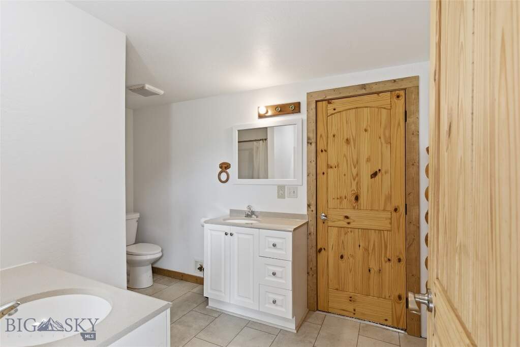 3 Bedroom Single Family Home/House's Image 13