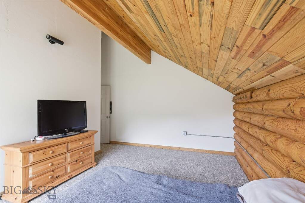 3 Bedroom Single Family Home/House's Image 15