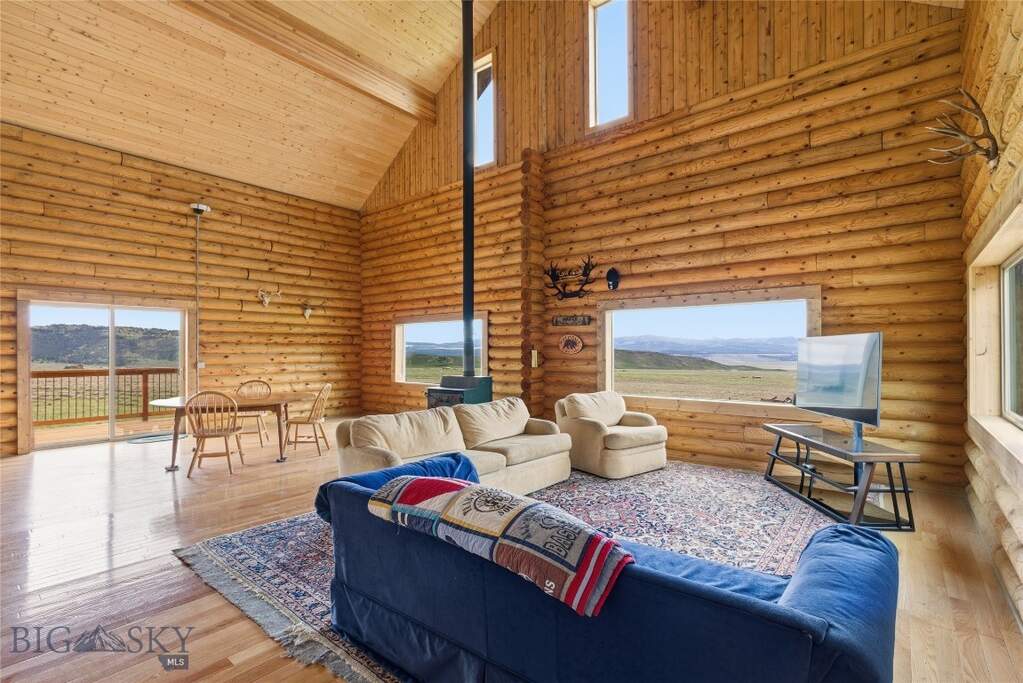 3 Bedroom Single Family Home/House's Image 4