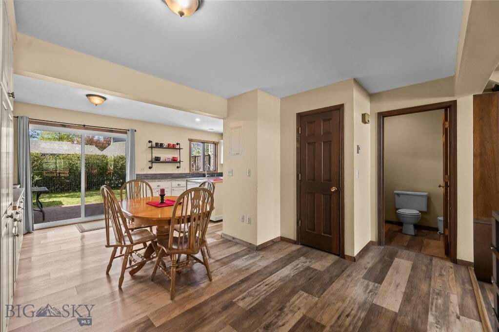 2 Bedroom Apartment/Flat's Image 8