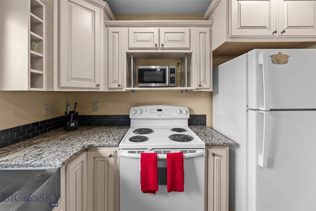 2 Bedroom Apartment/Flat's Image 13