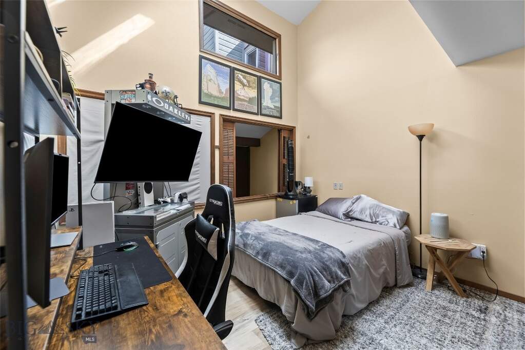 2 Bedroom Apartment/Flat's Image 20