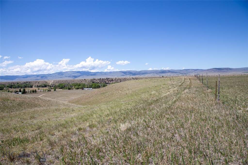 Land/Vacant Land's Image 12